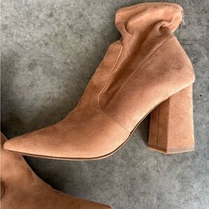 Steve Madden Tan Women's Suede Boots